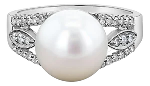 Freshwater Pearl & Diamond Ring .25cttw 14k White Gold, Size 3
