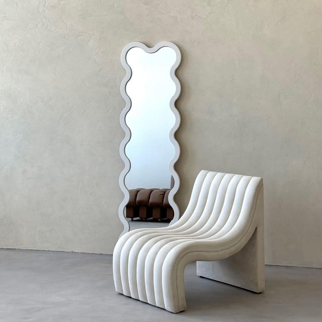 Wood Statement Contemporary Wavy Wall Mirror – Hvyli 14 Designed by Ivan Voitovych For Sale - Image 7 of 18