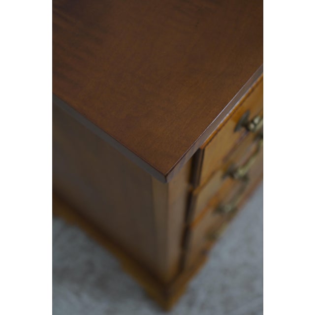Vintage Bench Made Tiger Maple 4 Drawer Bachelor Chest For Sale - Image 11 of 16