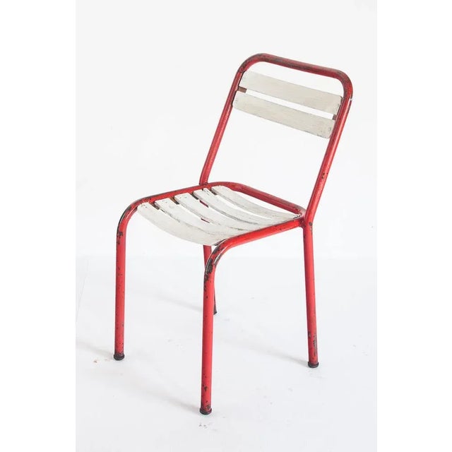 Tolix Iron and Wood Chairs in the Style of Tolix, France, 1950s, Set of 4 For Sale - Image 4 of 10