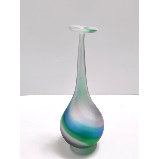 1970s Vintage Italian Etched Murano Glass Vase, 1970s For Sale - Image 5 of 10