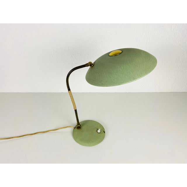 Mid-Century Modern 1960s Green Italian Table Lamp in the Style of Stilnovo, Italy For Sale - Image 3 of 13