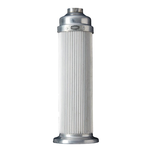 1940's Emson Eezee Pour Cocktail Shaker Leroux Liqueurs Philidelphia For Sale