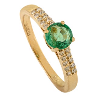 VRJewels Emerald & Diamond 14k Yellow Gold Engagement Ring for Women Size 6 For Sale