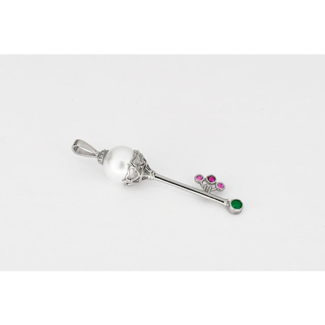 Metal Key Pendant With Pearl in 14k Gold For Sale - Image 7 of 9