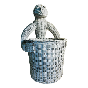 Vintage 1970’s White Wicker Frog Planter Basket