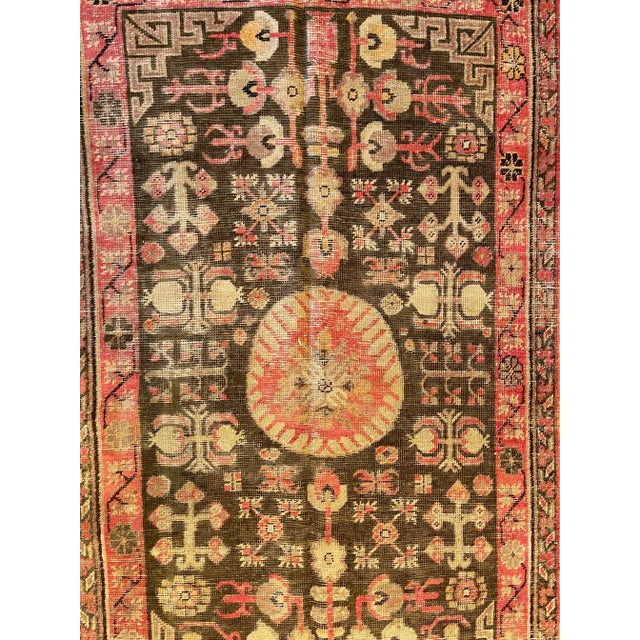 Antique Samarkand Rugs: The desert oasis of Khotan was an important stop on the Silk Road. The people of Khotan were...