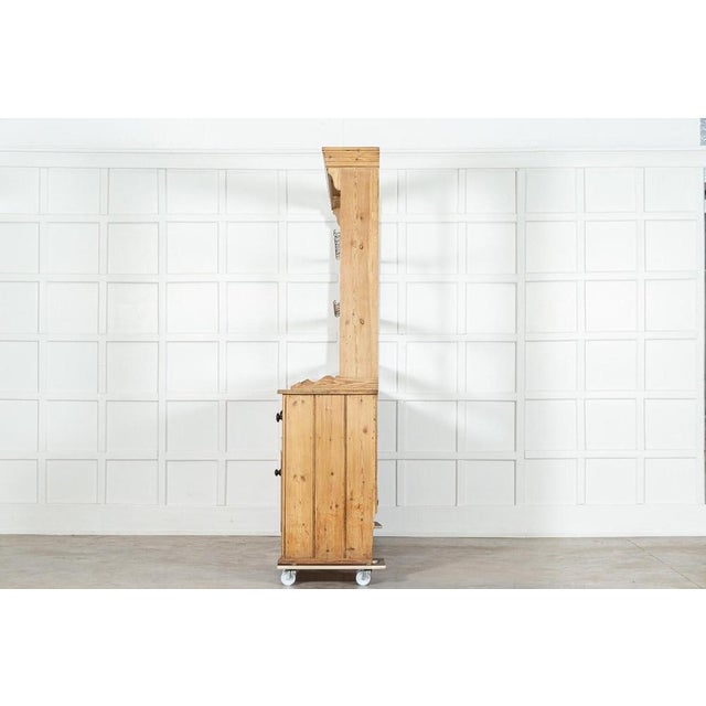 Large 19th Century English Pine Dresser, 1870s For Sale - Image 9 of 17