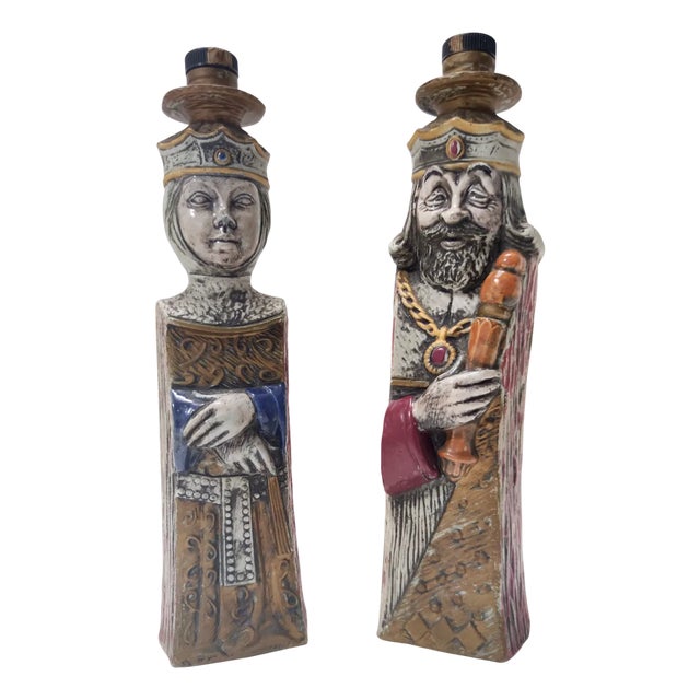 Vintage Ceramic Liquor Bottles Representing a King and a Queen, Italy, 1960s, Set of 2 For Sale