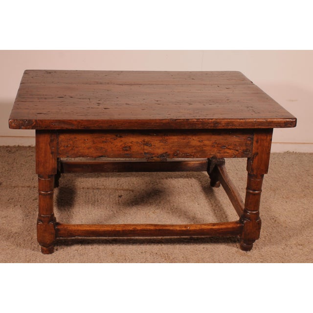 Late 16th Century Spanish Coffee Table in Walnut For Sale - Image 6 of 10