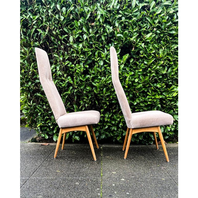 Adrian Pearsall for Craft Associates 2051-C High-Back Dining Chairs, Pair, C. 1965 For Sale In Seattle - Image 6 of 9