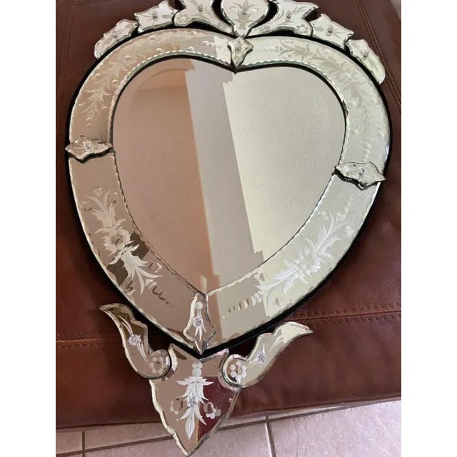 1970s Italian Venetian Heart Wall Mirror For Sale - Image 5 of 11