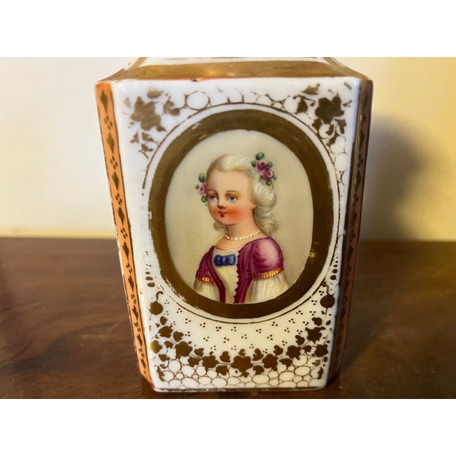 Antique 19th Century Old Paris Porcelain Perfume Scent Bottle For Sale In New York - Image 6 of 16