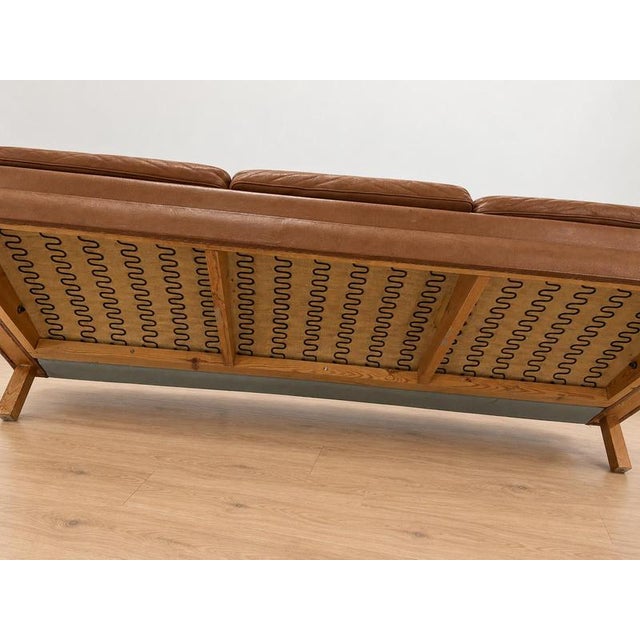 Vintage Scandinavian Three-Person Sofa in Cognac Leather by Peem Oy, 1960s For Sale - Image 9 of 12