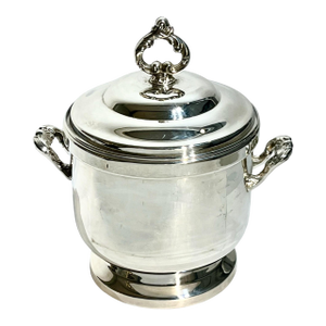 Vintage Oneida Silverplate Ice Bucket With Lid & Milk Glass Liner