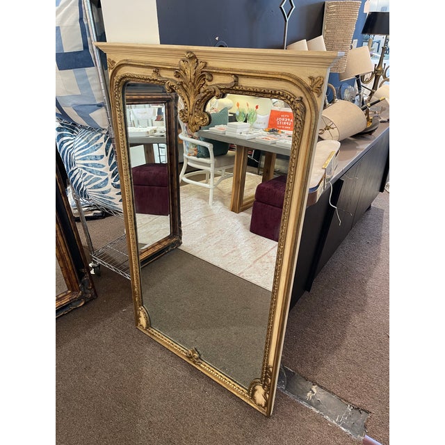 Enhance your space with the timeless elegance of this vintage rectangular wooden mirror. Handcrafted with meticulous...