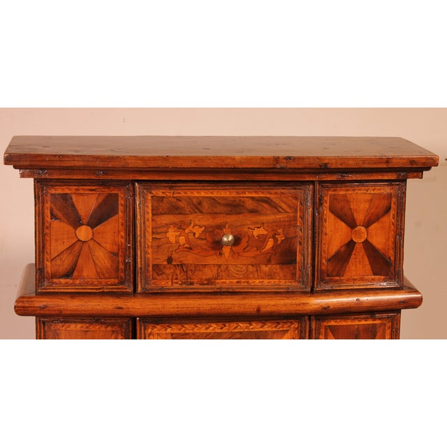 16th Century Renaissance Italian Oratory in Blond Walnut with Inlays For Sale - Image 4 of 15