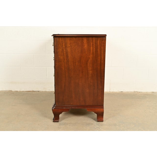 Councill Furniture Georgian Carved Solid Mahogany Block Front Chest of Drawers For Sale - Image 10 of 13