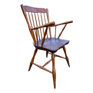19th Century Antique Early American Primitive Style Windsor Spindle Back Armchair For Sale