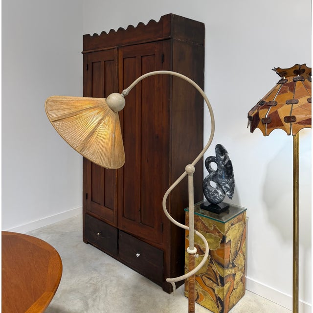 Sculptural Split Reed Cane Rattan Floor Lamp Woven Rope Shade Spherical Metal Feet For Sale - Image 6 of 17
