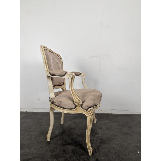 Louis XV Style Cream Lacquered Cabriolet Armchair and Damask Fabric For Sale - Image 4 of 6
