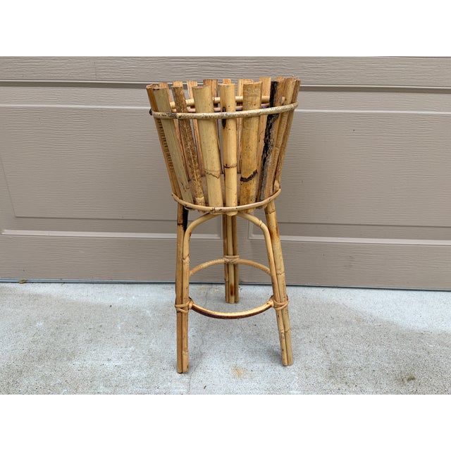 Mid 20th Century Bamboo Planter on Stand in the Palm Beach Chinoiserie Style For Sale - Image 12 of 12