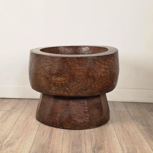 Rare Large Usu (Rice Pounder) in Keyaki Wood, Meiji Period Circa 1880 For Sale - Image 4 of 12