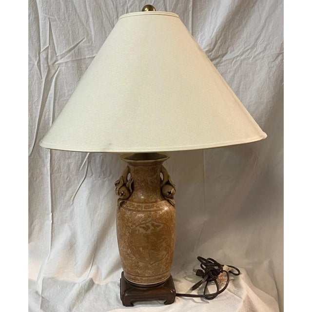 Speer Vintage Showroom Sample. Hand Painted Asian Style Lamp Tan, mustard yellow, and terracotta painted base. Top of the...