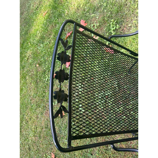Russell Woodard Beautiful Wrought Iron, attributed to Woodard Patio Set Table and 4 Chairs ** For Sale - Image 4 of 7