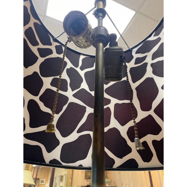 Black Pair of 1950s Neo-Classical Parcel Gilt Urn Table Lamps With Black Shades For Sale - Image 8 of 10