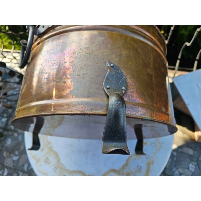 Art Deco Copper Wood Container for Fireplace, 1940s For Sale - Image 4 of 8
