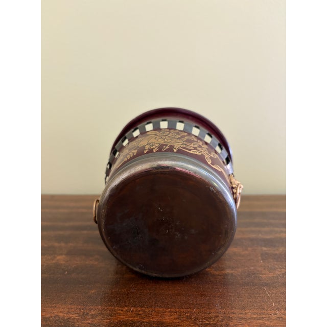 Burgundy French Neoclassical Burgundy & Gold Tole Cachepot With Brass Lion Heads For Sale - Image 8 of 8