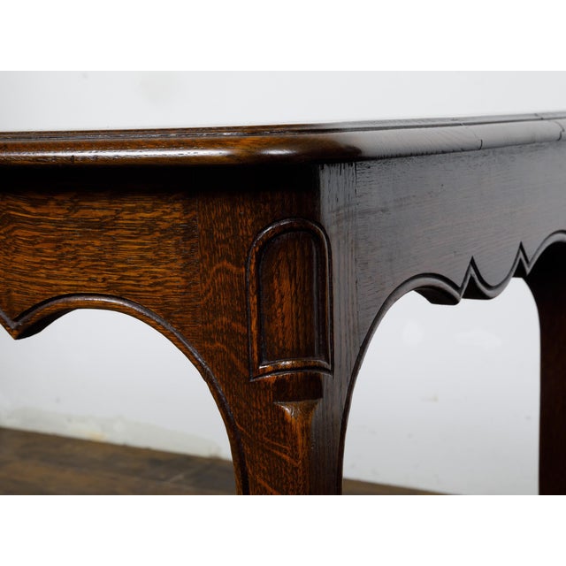 French Louis XV Style 1900s Oak Side Table with Drawer and Scalloped Apron For Sale - Image 4 of 12
