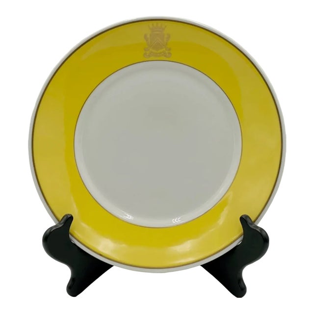 Vintage The Carlyle Hotel NYC Porcelain Dinner Plate 9.5" New York For Sale