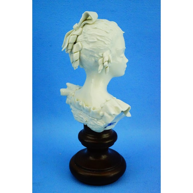 Tarcisio Tosin, Bust of a Lady, 20th Century, Porcelain For Sale - Image 6 of 18
