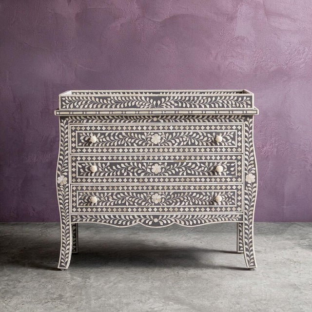 Arts & Crafts French Bombay Style Arabesque Bone Inlay Changing Table Grey -by House of Jaipur For Sale - Image 3 of 4