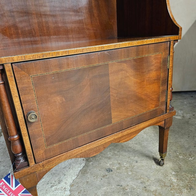 1900-1909 Edwardian Mahogany Waterfall Bookcase With a Cupboard Base on Castors For Sale - Image 12 of 15
