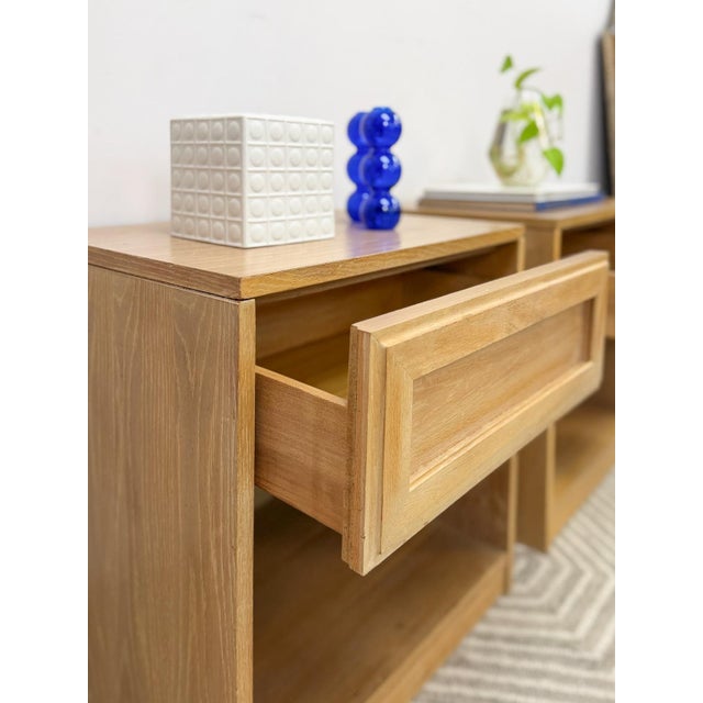 Mid 20th Century Thomasville Blonde Oak Nightstands Pair of Vintage Drawers Storage For Sale - Image 17 of 17