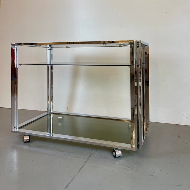 Green Space Age Chrome and Smoked Glass Bar Cart, 1970s For Sale - Image 8 of 18