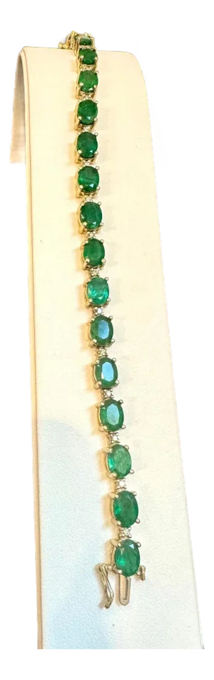 22 Carat Natural Brazilian Emerald & Diamond Tennis Bracelet 14 Kt Yellow Gold