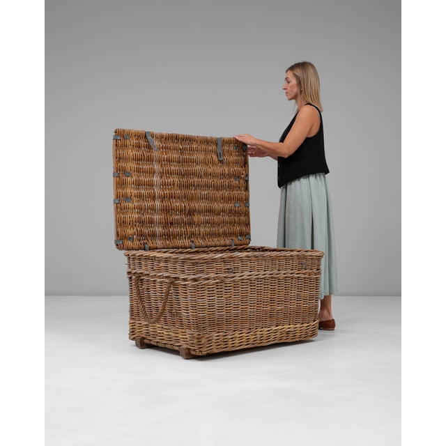 Brown Mid 20th Century French Wicker Trunk For Sale - Image 8 of 18