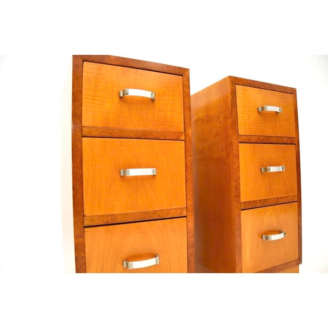 Brown Art Deco Satinwood and Walnut Bedside Chests, 1930, Set of 2 For Sale - Image 8 of 10
