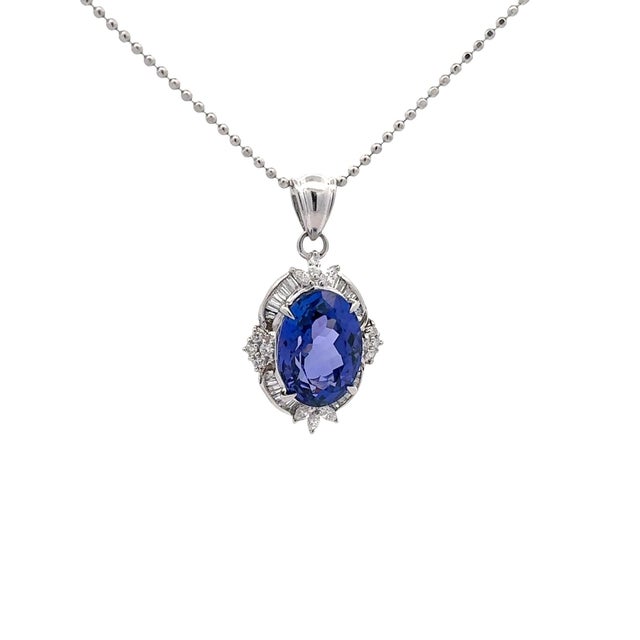 Contemporary 9.73 Carat Tanzanite Diamond Platinum Halo Pendant Necklace For Sale - Image 3 of 7