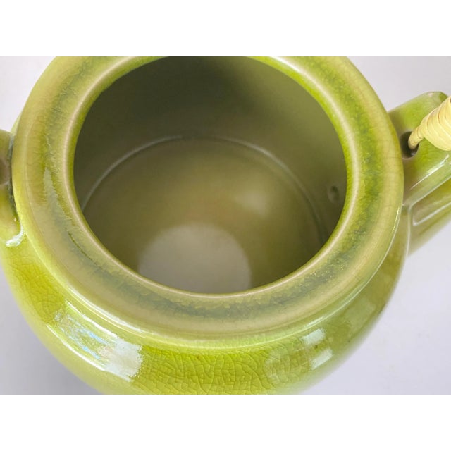 Crakeled Ceramic tea pot atributed. Green Color, good condition, Seens to have not been used. France 20th Century.