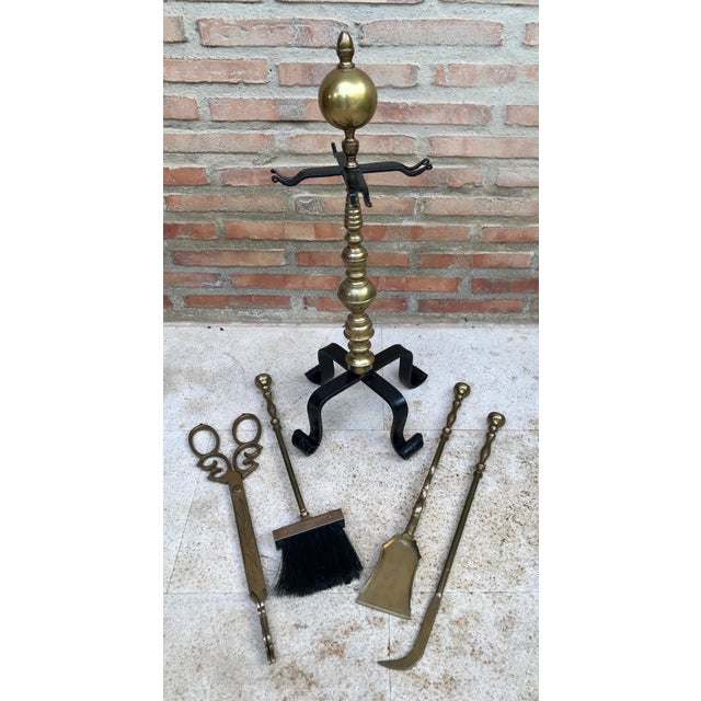 French Neoclassical Style Brass Fireplace Tools, 1970s, Set of 5 For Sale In Miami - Image 6 of 6