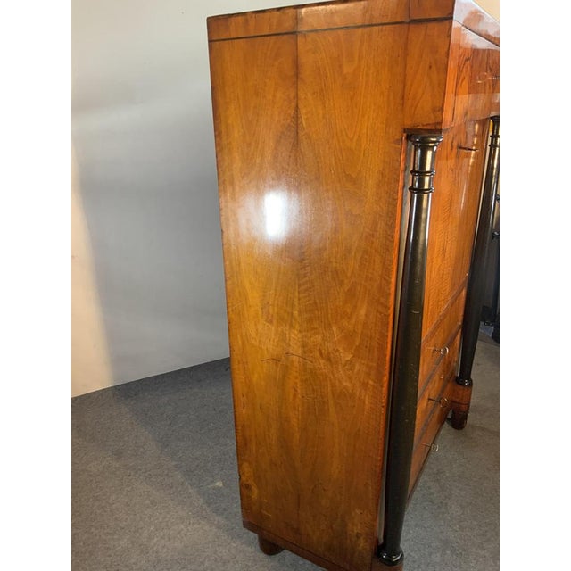 Biedermeier Secretary in Walnut with Columns, 1830 For Sale - Image 9 of 18