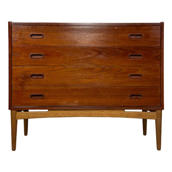 Vintage Danish Teak Chest of Drawers by Arne Hovmand Olsen for Mogens Kold, 1960s For Sale
