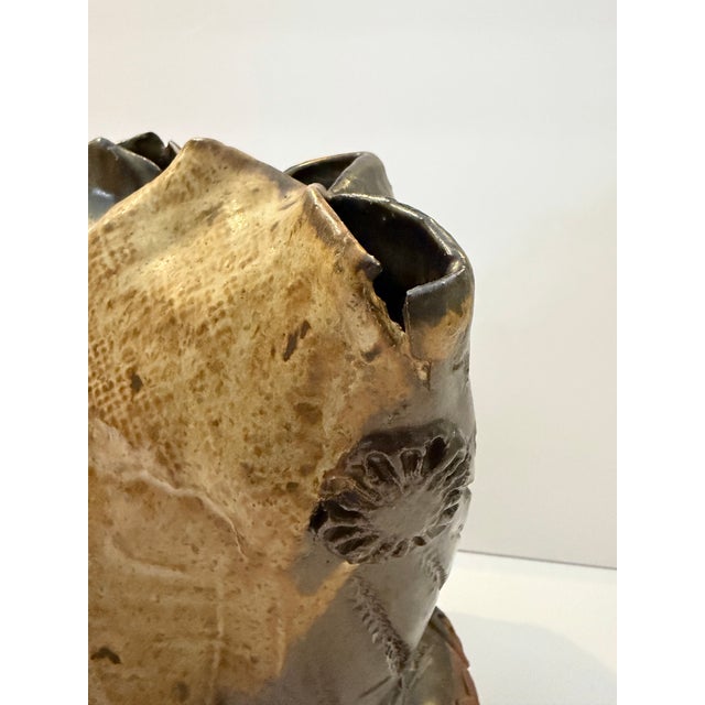 Ceramic 1970 Signed “Dove” Sculptural Studio Pottery Ceramic Vessel For Sale - Image 7 of 9