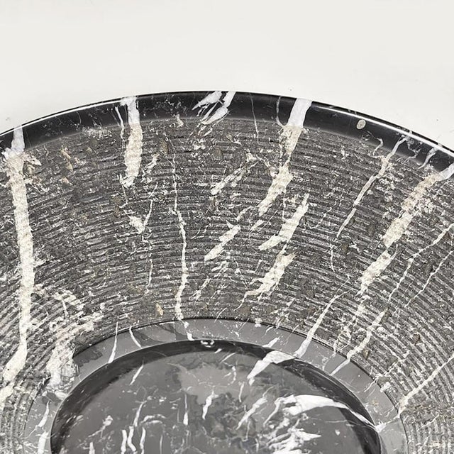 Stone Modern Italian Centerpiece Plate in Black Marble, 1970s For Sale - Image 7 of 13