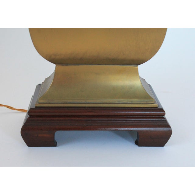 Vintage Brass Chinoiserie Table Lamp W/ Greek Key Detail For Sale - Image 10 of 18